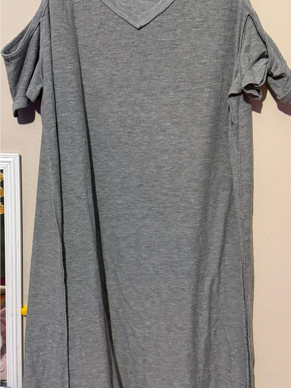 Time and Tru Heather Gray Scoop Neck Top